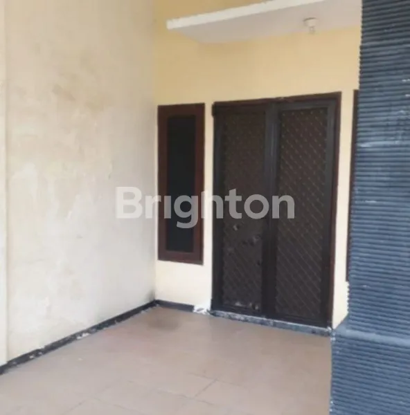 image RUMAH LEBAK TIMUR 2 LANTAI SIAP HUNI DEKAT RAYA KENJERAN, MULYOSARI (2)