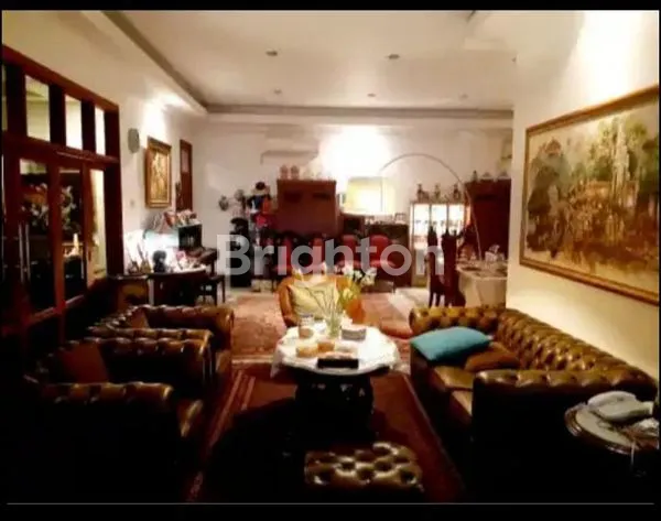 image RUMAH SANGAT CANTIK SIAP HUNI (2)