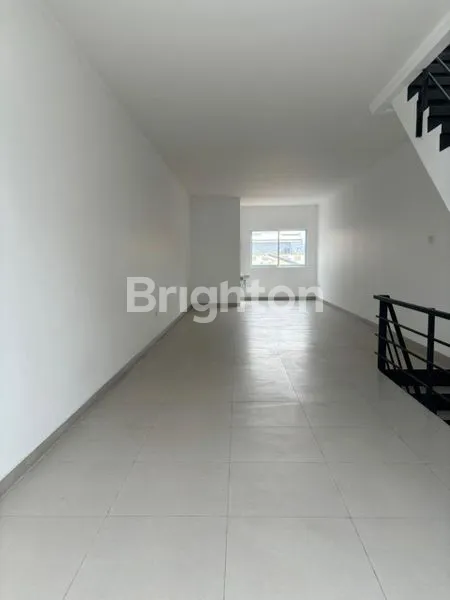 image RUKO 3 LANTAI TANJUNG DUREN PINGGIR JALAN RAYA  (3)