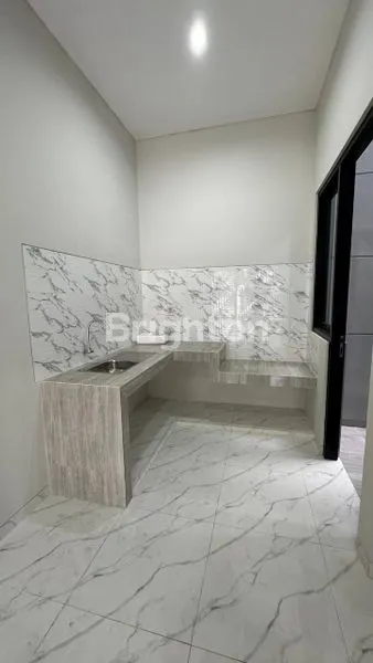 image RUMAH MINIMALIS 2LT MEDOKAN ASRI UTARA (4)