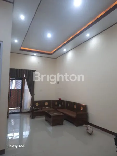 image RUMAH CIAMIK DI WILAYAH MARGOREJO BONUS FURNITURE (4)