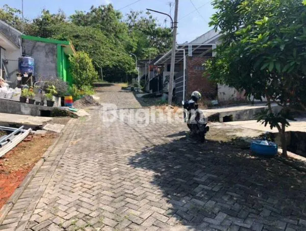 image RUMAH TERAWAT SIAP HUNI DEKAT UNDIP  (1)