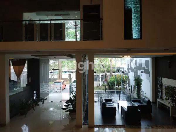 image DIJUAL GUDANG DAN KANTOR MEWAH DI JL RAYA KARANGLO (2)