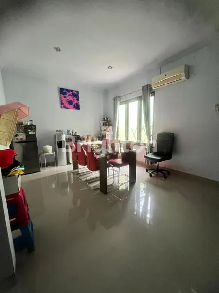 image RUMAH MODERN YANG NYAMAN (3)