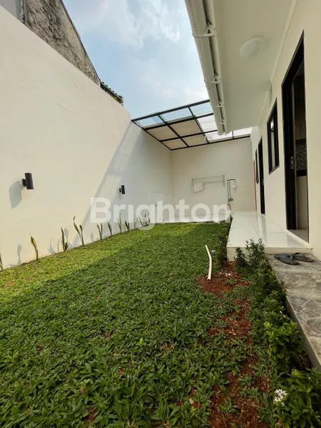 image RUMAH GRAHA RAYA BINTARO SIAP HUNI (3)