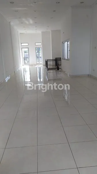 image RUKO/TEMPAT USAHA DAERAH TANJUNG PRIOK, JAKARTA UTARA. COCOK UNTUK DI SEWAKAN, BANGUNAN TERBAGI MENJADI 4 RUANGAN.  (2)