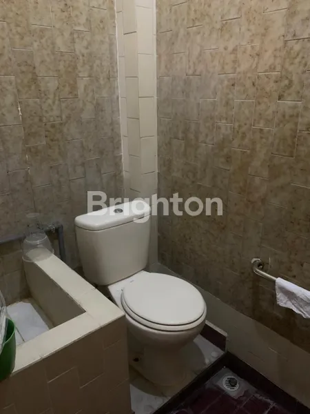 image DARMO PARK AREA ERETAN KOMERSIAL BISNIS SELANGKAH DARI RAYA MAYJEND (6)