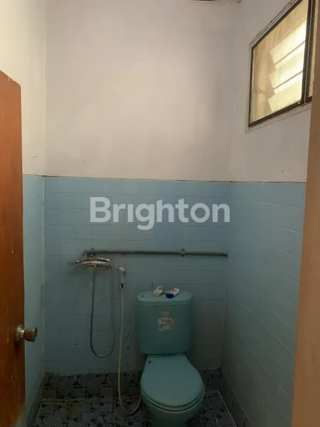 image DARMO PARK AREA ERETAN KOMERSIAL BISNIS SELANGKAH DARI RAYA MAYJEND (8)