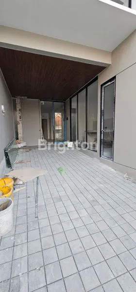 image RUMAH SIAP HUNI MANYAR TIRTOASRI DEKAT KERTAJAYA INDAH, MANYAR KERTOARJO, MANYAR, KLAMPIS, PAKUWON CITY, GALAXY MALL, RAYA MERR (8)