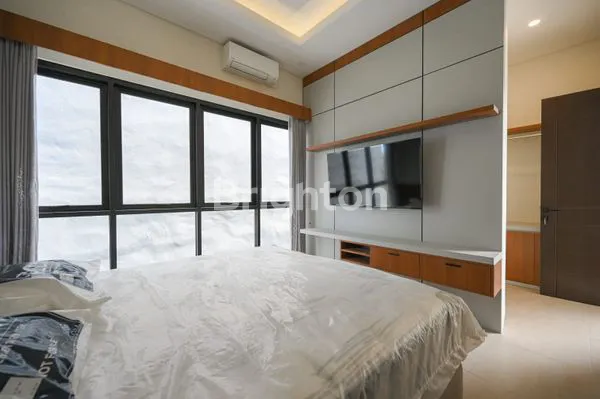 image BRAND NEW MODERN VILLA AT PECATU INDAH RESORT (3)