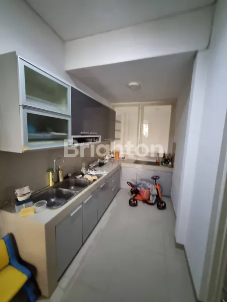 image RUMAH 2 LANTAI, LEBAR 9, DAERAH PANTAI MENTARI, LKS DKT KENJERAN, PLOSO, LEBAK, NEGO TIPIS (7)