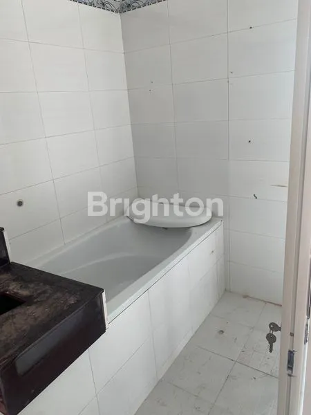 image RUMAH 2 LT WISATA SEMANGGI (7)