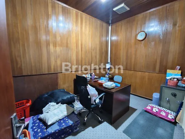 image RUMAH DI DUKUH KUPANG BARAT (3)