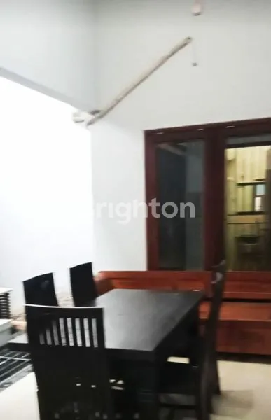 image RUMAH FURNISHED DI LOKASI STRATEGIS, PERUMAHAN RIVERSIDE, DEKAT DENGAN EXIT TOL SINGOSARI, HAWAII WATER PARK, BLIMBING, BALEARJOSARI, KOTA MALANG, JAWA TIMUR (8)