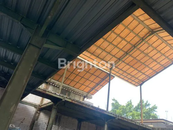 image JUAL LAHAN PLUS BANGUNAN DI JALAN MAINROAD SUPRATMAN (7)