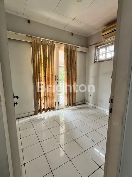 image RUMAH CANTIK TERAWAT (4)