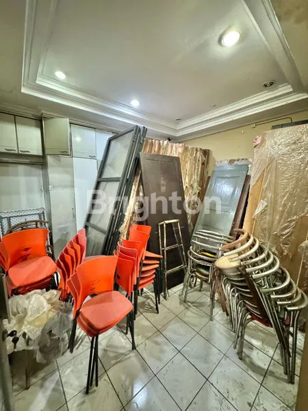 image RUKO SEMI GUDANG 1 LANTAI, TAMAN SURYA BOULEVARD, PINGGIR JALAN UTAMA, MUAT 15 MOBIL (6)