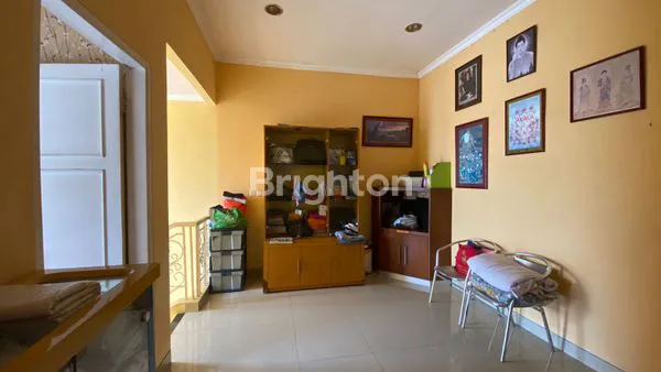 image RUMAH BAGUS SIAP HUNI DI CLUSTER BERYL GADING SERPONG (5)