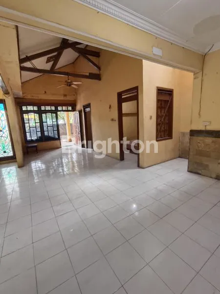 image RUMAH 2 LANTAI SIDOARJO (4)