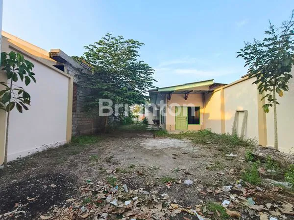 image TANAH BESERTA BANGUNAN DI LOKASI KEDIRI KOTA (2)
