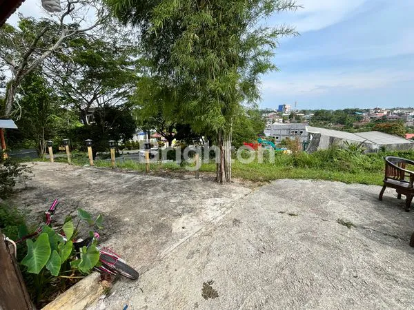 image DIJUAL/ DISEWAKAN TANAH LOKASI STRATEGIS PINGGIR JALAN RAYA SERTIFIKAT HAK MILIK / SHM DI JLN MT HARYONO BALIKPAPAN (7)