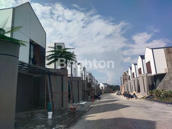 image RUMAH STYLISH DI THE PARKVILLE PEKANBARU TIPE 115/111 (2)