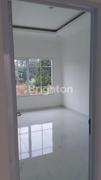 image RUMAH 2 LANTAI BARU MEWAH SIAP HUNI DEPOK (5)