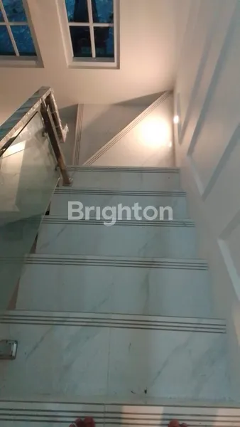 image RUMAH 2 LANTAI BARU MEWAH SIAP HUNI DEPOK (8)