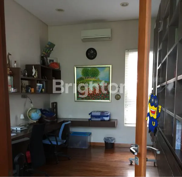 image RUMAH SUPER MEWAH DENGAN KOLAM RENANG AIR HANGAT DI LIPPO KARAWACI, TANGERANG (7)