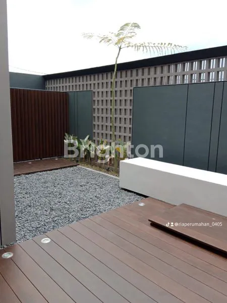 image RUMAH STYLISH DI THE PARKVILLE PEKANBARU TIPE 95/111 (6)