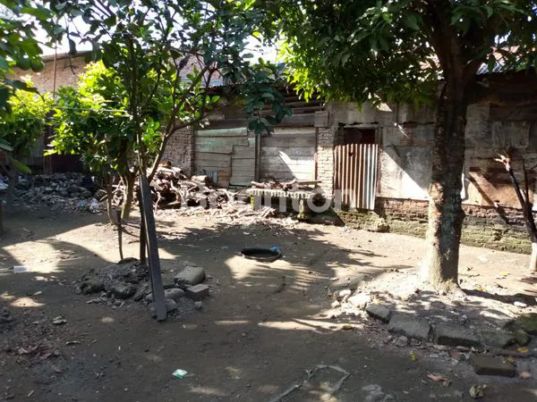 TANAH 525 M2 YOS SUDARSO