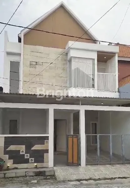 image RUMAH IDEAL LAYAK HUNI 2 LANTAI DI PERUMAHAN GEBANG RAYA SIDOARJO (1)