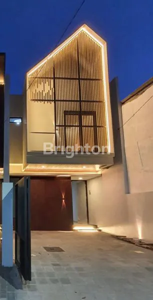 image RUMAH BARU GRES 2 LT DI BARUK UTARA DEKAT MERR (1)