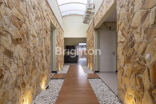 image RUMAH COCOK UNTUK KOS KOS AN BERSIH TERAWAT DEKAT PLAZA MARINA (4)