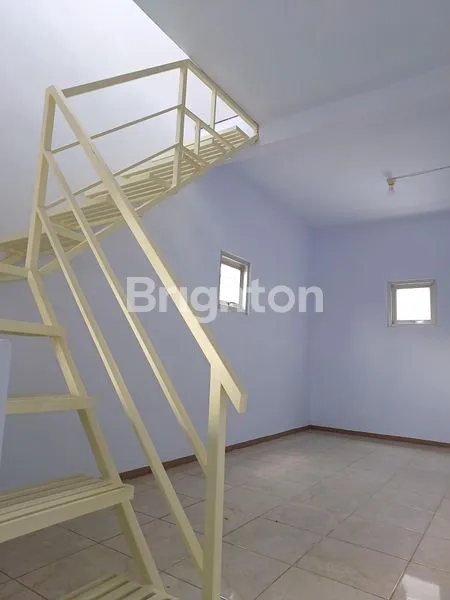 image RUMAH 2.5 LANTAI DI PERUMAHAN BEJI BATU MALANG DIJUAL MURAH (5)