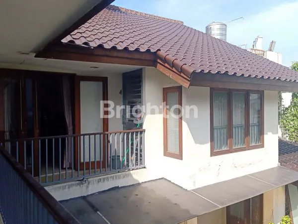 image RUMAH 2 1/2 LANTAI CANTIK, ASRI DAN NYAMAN SIAP HUNI DI CIBUBUR (6)