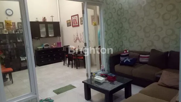image DIJUAL RUMAH MINIMALIS PERUMAHAN MANYAR TOMPOTIKA (2)
