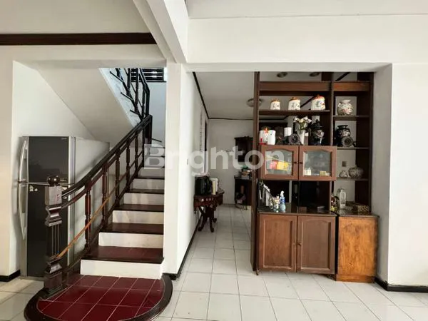 image DIJUAL RUMAH DI PERUMAHAN SUNTER HIJAU (4)