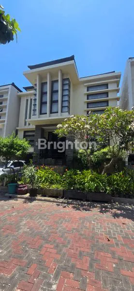 image RUMAH MEWAH DI TUKAD BALIAN SANUR BALI (1)