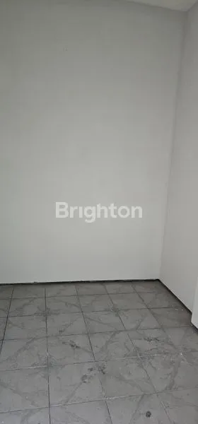 image JARANG ADA RUMAH SIAP HUNI PEPELEGI INDAH WARU SIDOARJO (8)