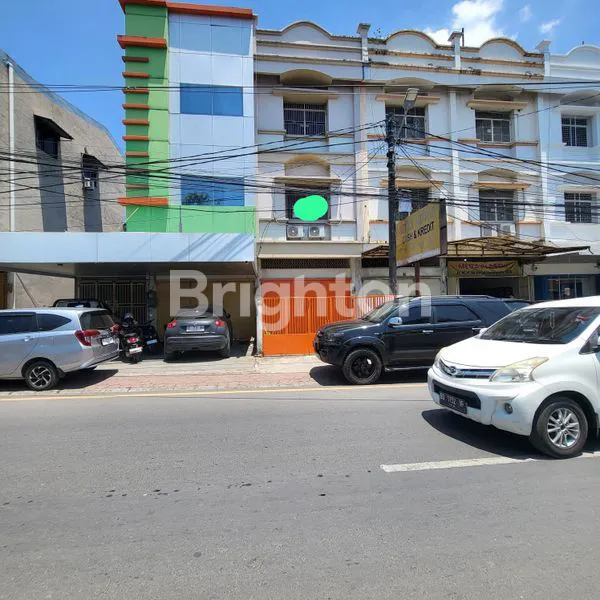 image RUKO STRATEGIS 3 LANTAI (3)