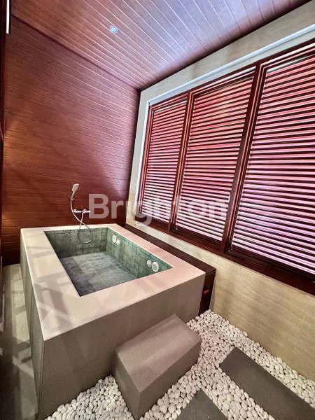 image 2 BEDROOMS VILLA IN KEROBOKAN  (8)