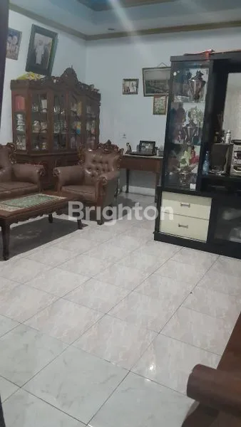 image RUMAH &  EX SHOWROOM (6)