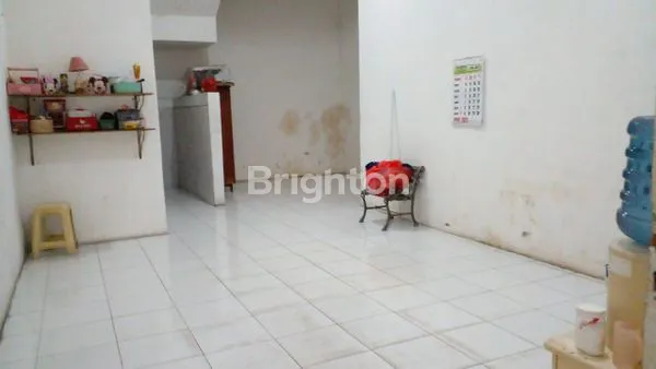 image RUMAH USAHA EKS INDOMARET DI AREA KENJERAN (2)