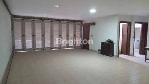 image RUMAH MODERN SIAP HUNI DI BALE PAKUAN CIUMBULEUIT BANDUNG (5)