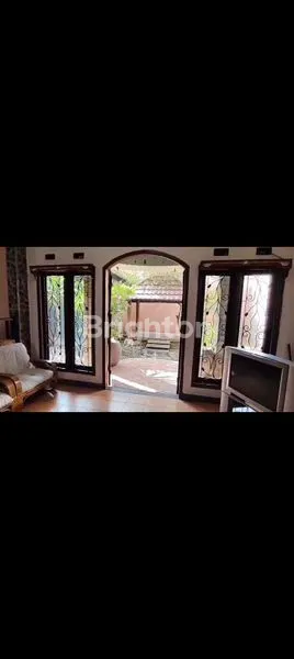 image RUMAH ESTETIK 2 LANTAI DI ARAYA (3)