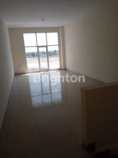 image RUKO DASCOLAND GRESIK (6)