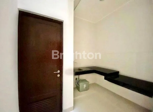 image RUMAH BOTANY HILLS FATMAWATI CITY CENTER 6X10 M 3 BR SEMI FURNISHED JAKARTA SELATAN (7)