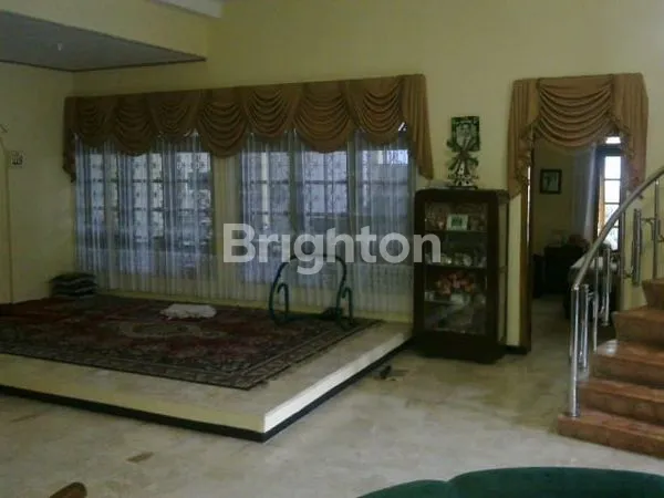 image DIJUAL MURAH RUMAH DAN TOKO DI RAYA BEDALI LAWANG MALANG (5)