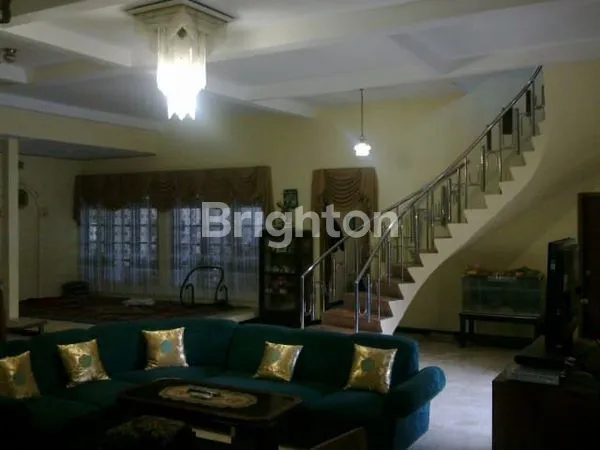 image DIJUAL MURAH RUMAH DAN TOKO DI RAYA BEDALI LAWANG MALANG (3)